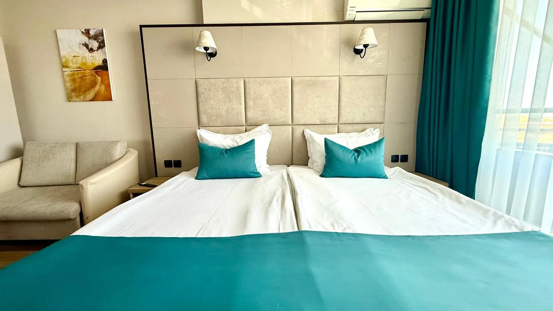 Hotel Rеgina Sables d'or 4*,